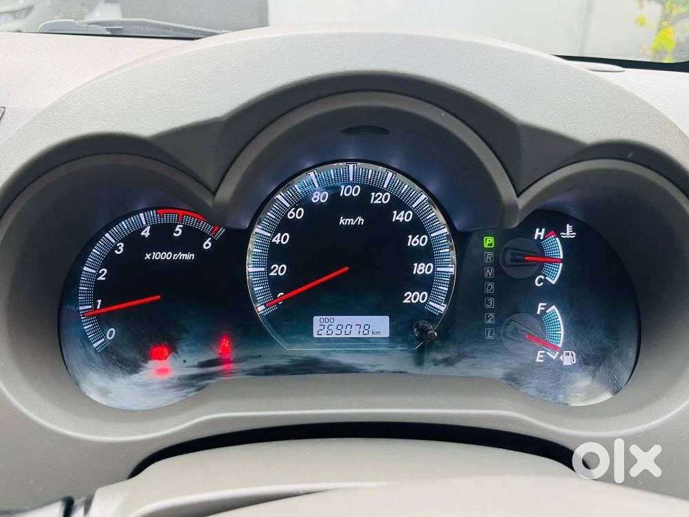 Toyota Fortuner 4x2 At, 2012, Diesel