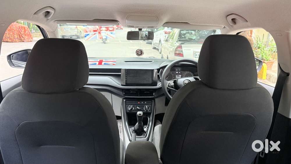 Skoda Kushaq 1.0 Tsi Active, 2022, Petrol