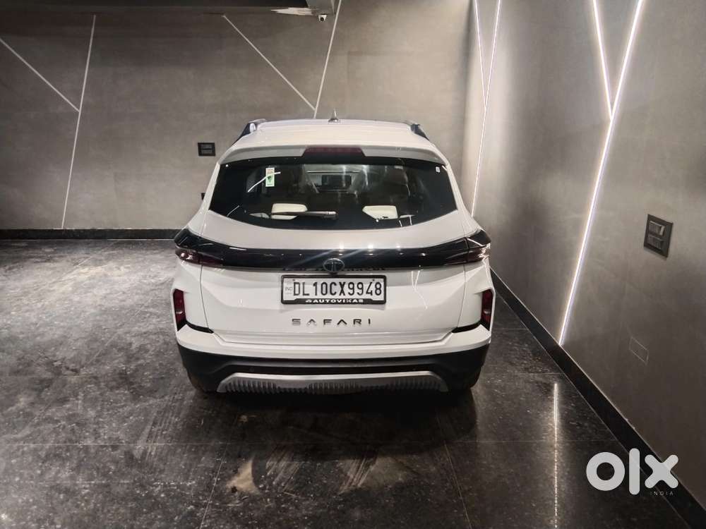 Tata Safari Pure Plus S At, 2024, Diesel