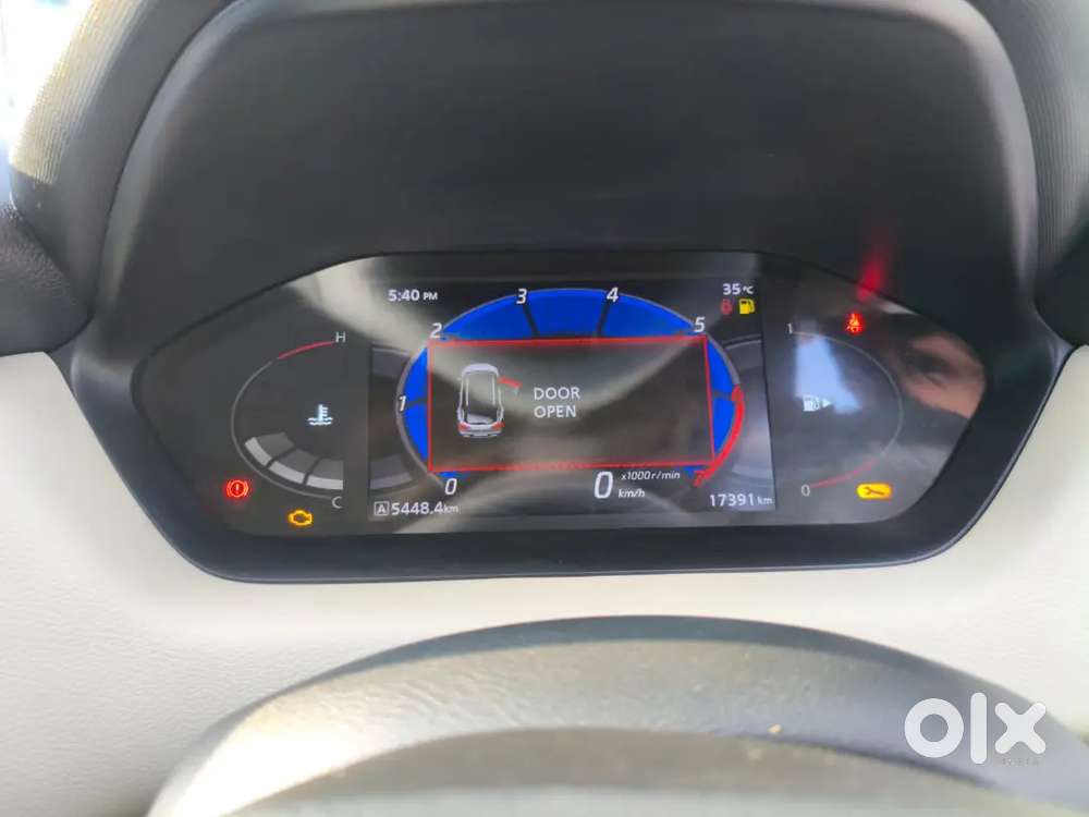 Nissan Magnite 2024 Petrol Well Maintained