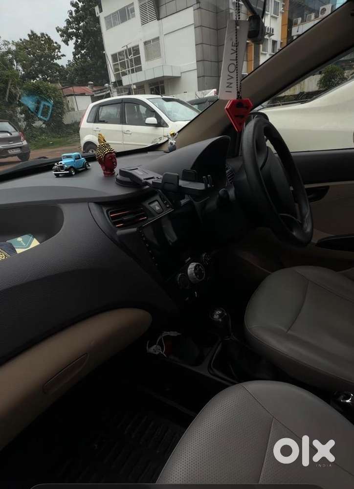 Hyundai Car Petrol 2017
