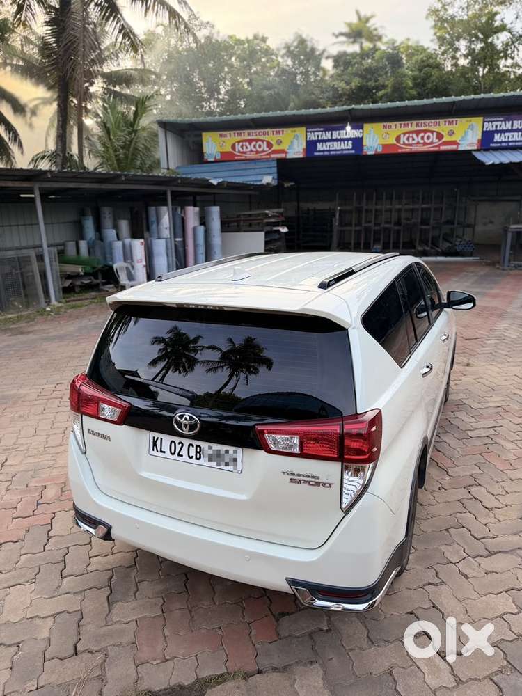 Toyota Car Automatic 2017