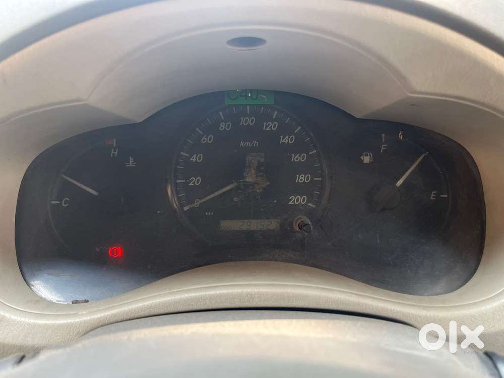 Toyota Innova 2.5 G (diesel) 8 Seater, 2012, Diesel