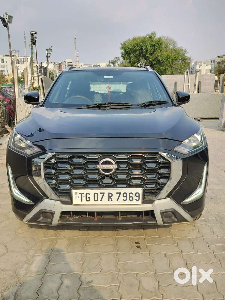 Nissan Magnite N-connecta Mt, 2025, Petrol