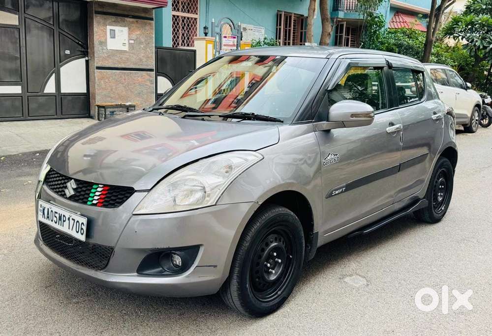 Maruti Suzuki Swift Vxi 1.2 Abs Bs-iv, 2014, Petrol