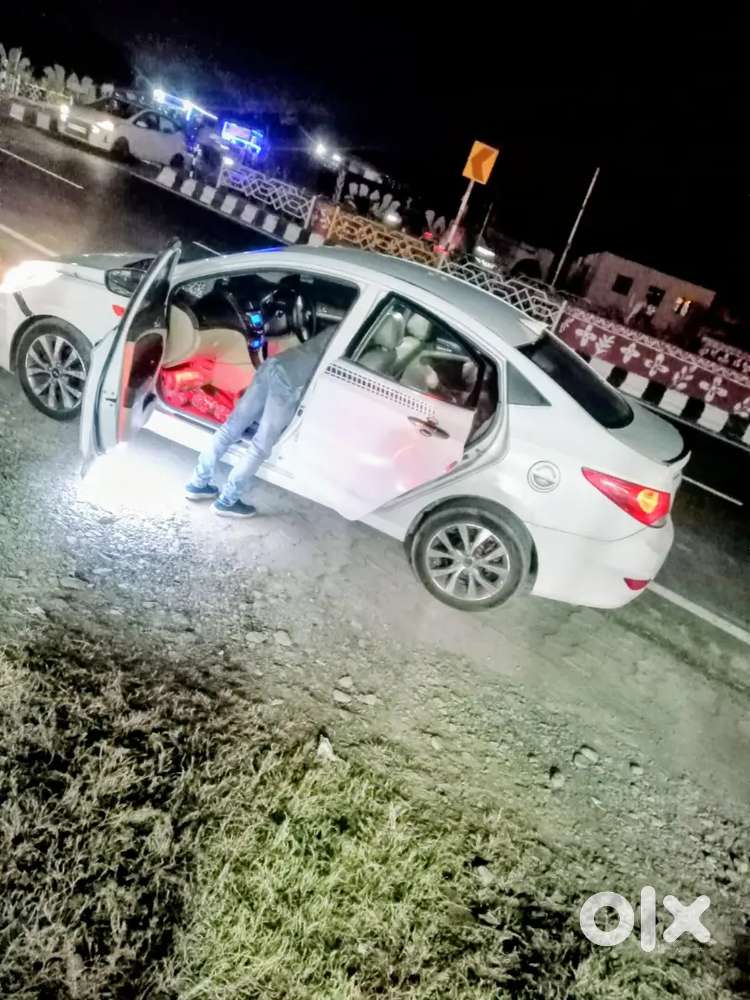 Hyundai Verna 1.6