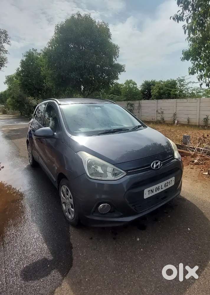 Hyundai I10 Sportz Petrol 2014