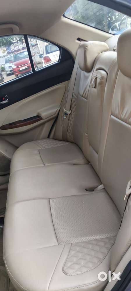 Maruti Suzuki Swift Dzire Zdi + Amt, 2017, Diesel