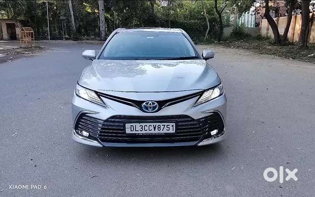 Toyota Camry Hybrid, 2022, Petrol