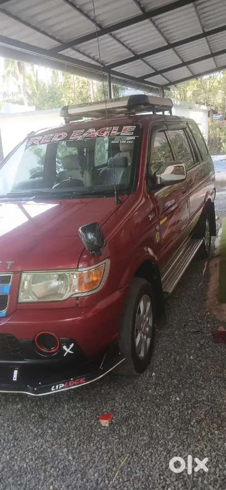 Chevrolet Tavera Neo 2014