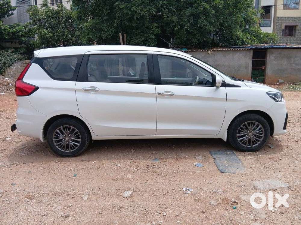 Maruti Suzuki Ertiga Zxi At Petrol, 2019, Petrol