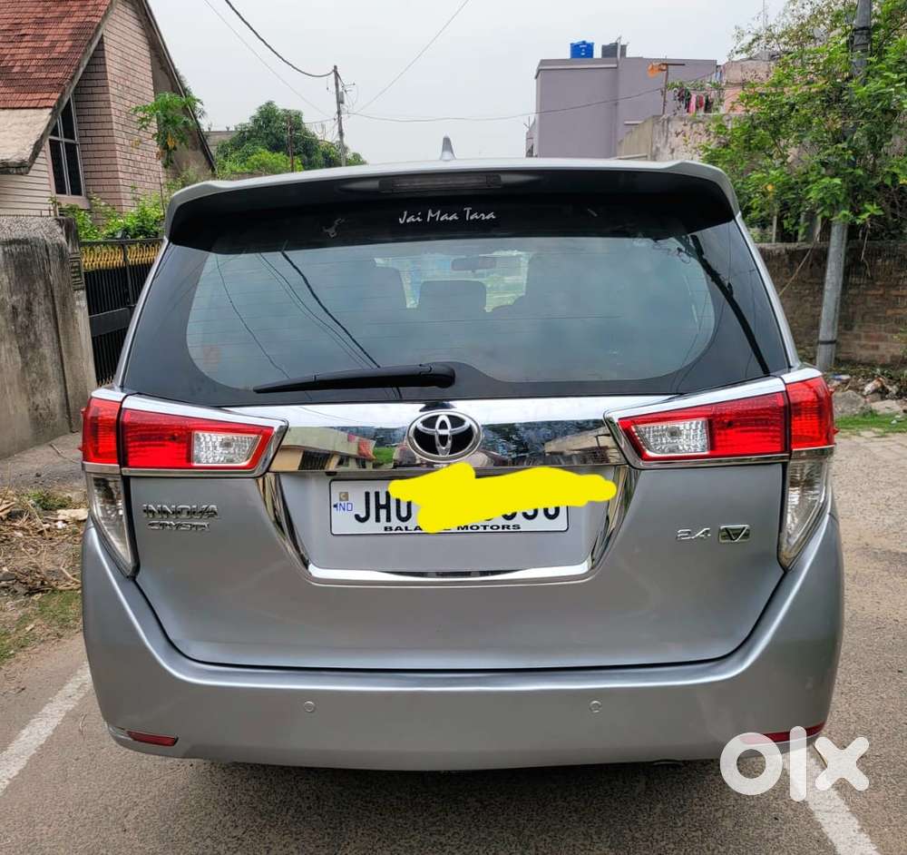 Toyota Innova Crysta 2.4 V, 2016, Diesel