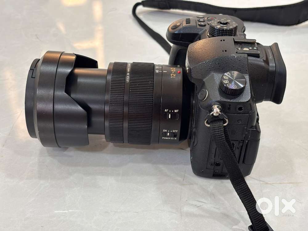 Panasonic Lumix GH5 + Leica 12-60mm Lens Professional Camera
