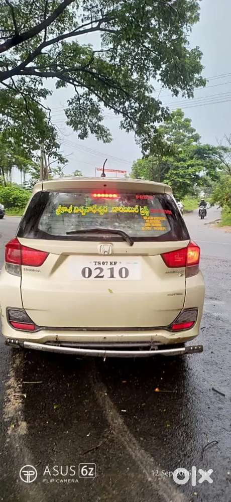Honda Mobilio 1.5 V 2014