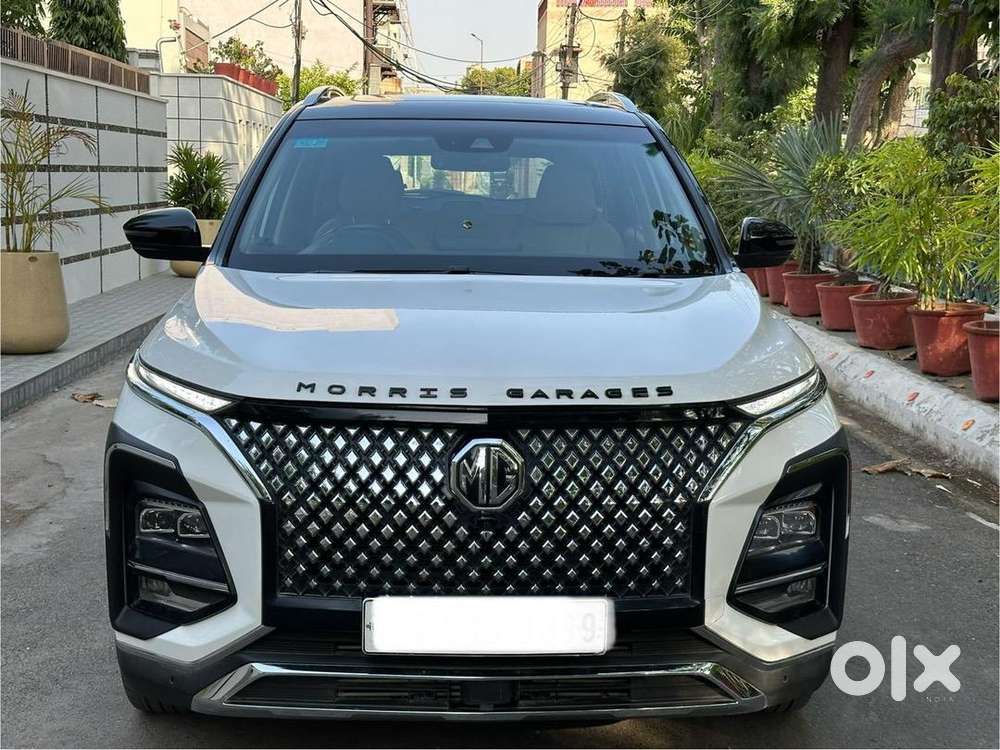 Mg Hector Plus 2023 Petrol Well Maintained
