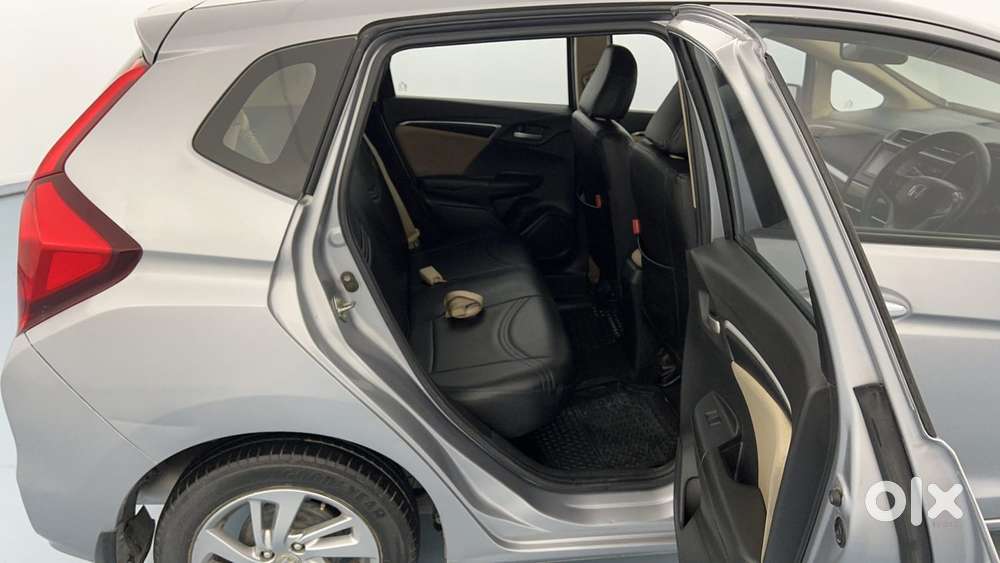 Honda Jazz [2020-2023] 1.2 Vx I-vtec Mt, 2022, Petrol