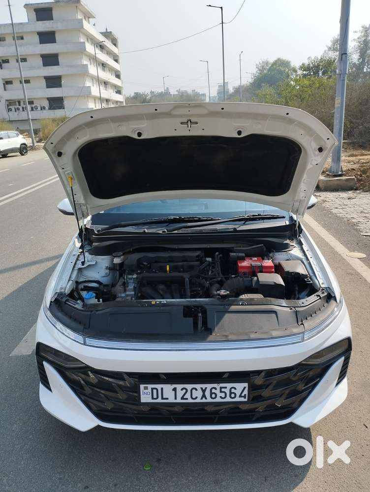 Hyundai Verna 1.5 Sx Ivt, 2023, Petrol