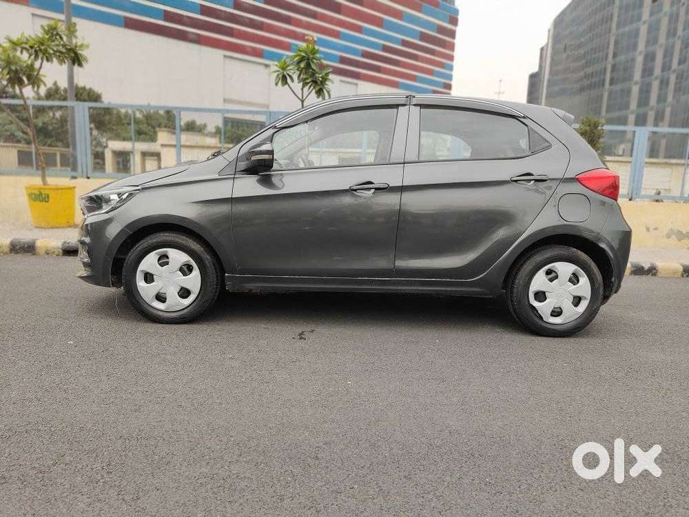 Tata Tiago 1.2 Revotron Xt (o), 2020, Petrol