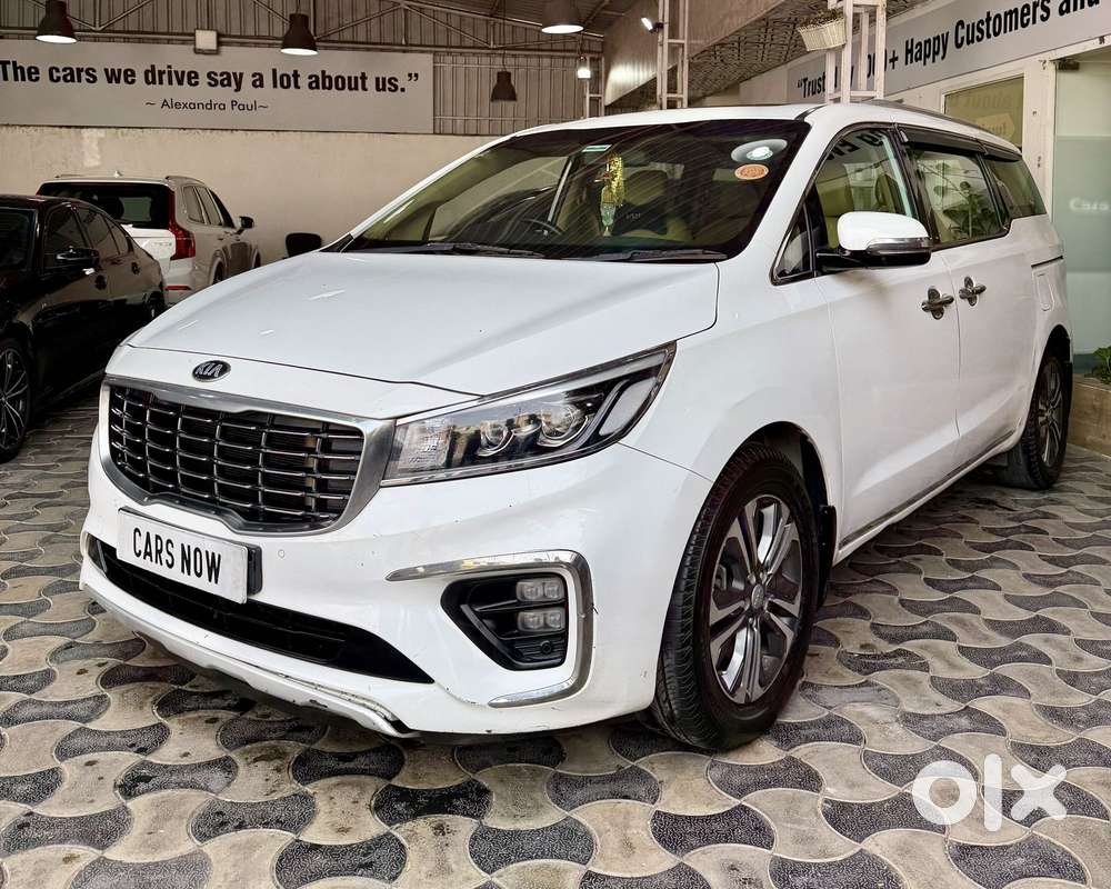 Kia Carnival Premium, 2020, Diesel