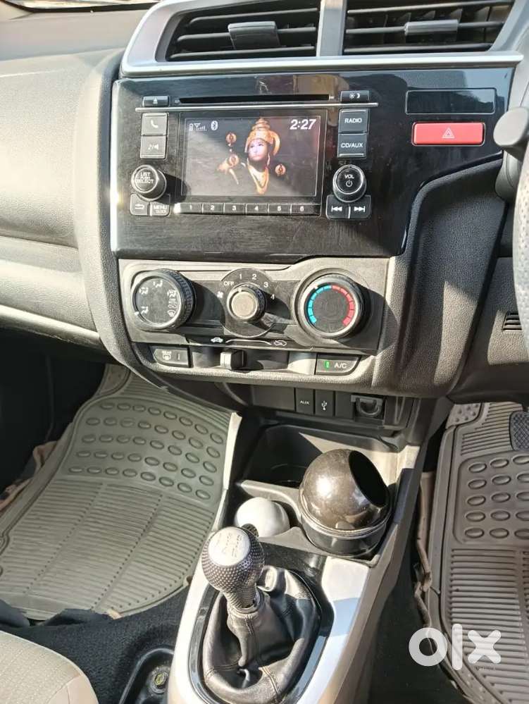 Honda Jazz 2015 Petrol Well Maintained