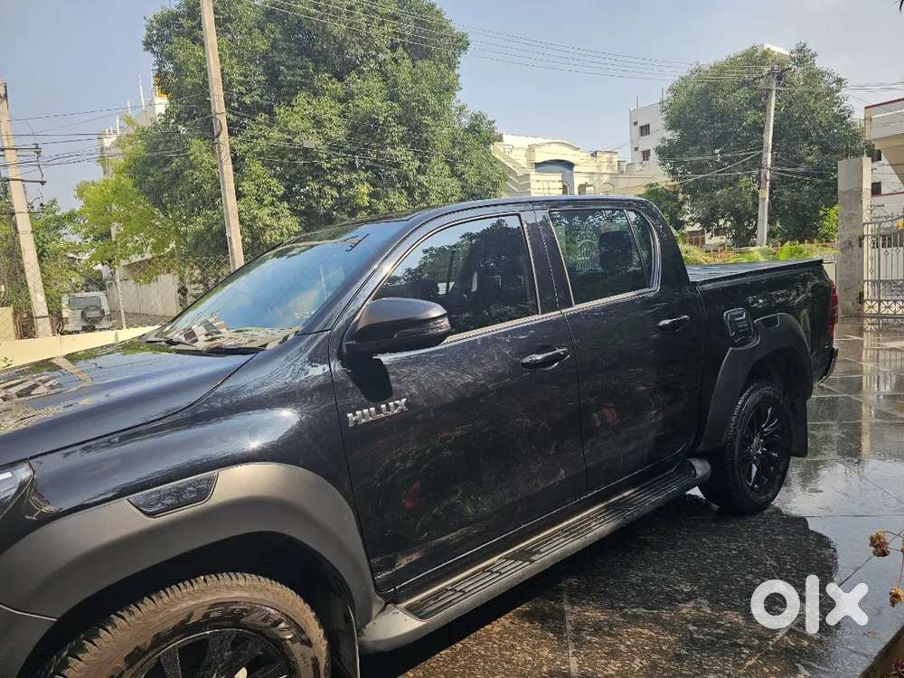 Toyota Hilux 2025 Diesel 2300 Km Driven