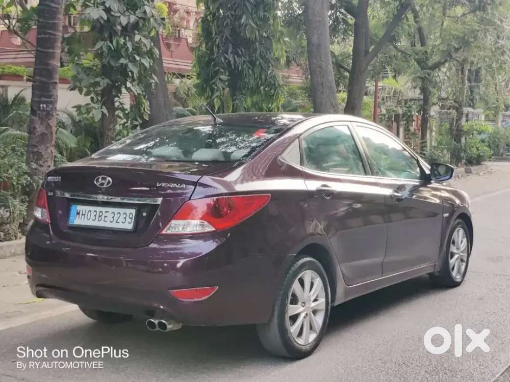 Hyundai Verna 2012
