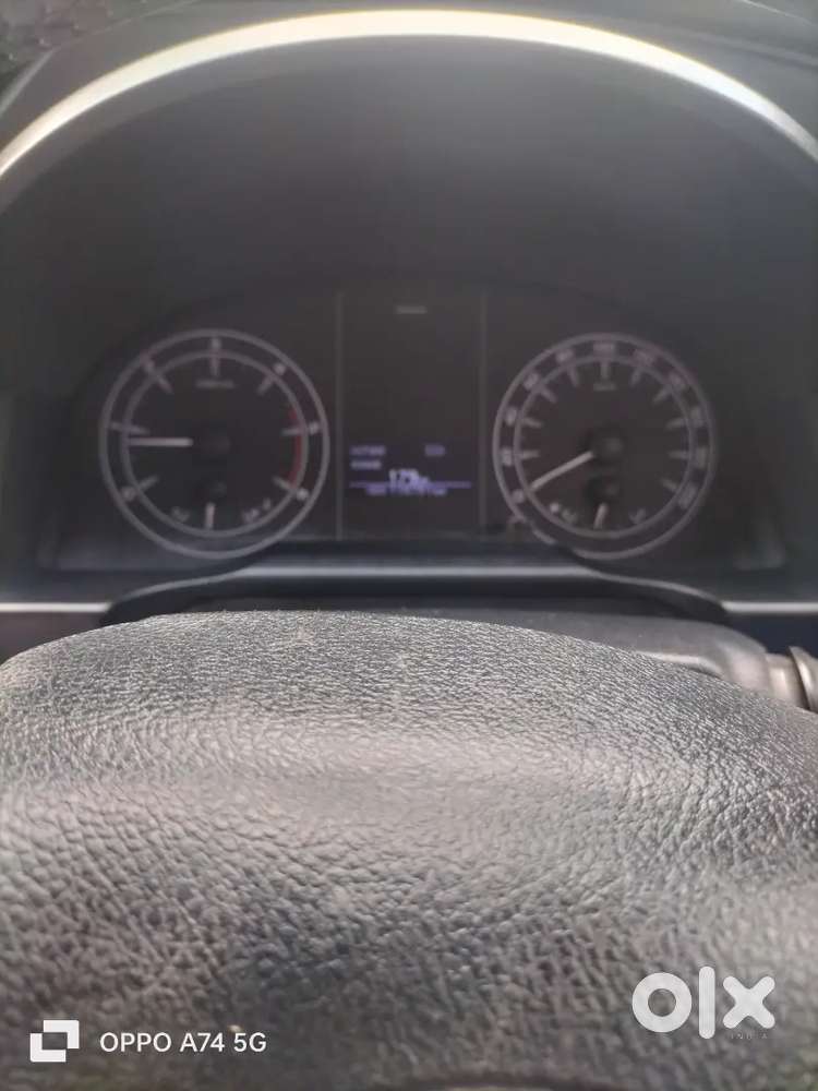Toyota Innova Crysta 2023 Diesel Manual