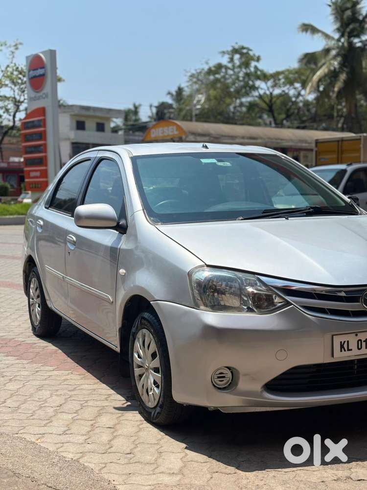 Toyota Etios 2010-2012 G, 2011, Petrol