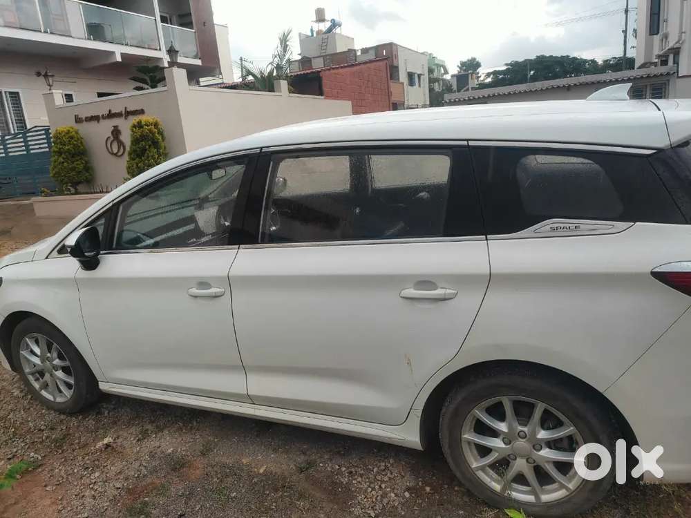 Byd E6 2024 Electric Good Condition