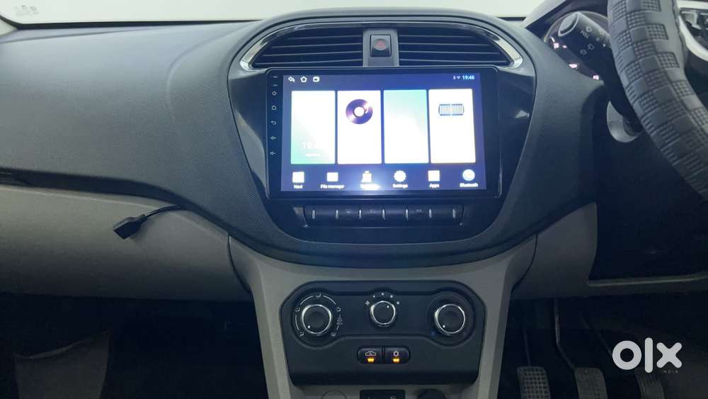 Tata Tiago Xz, 2017, Petrol