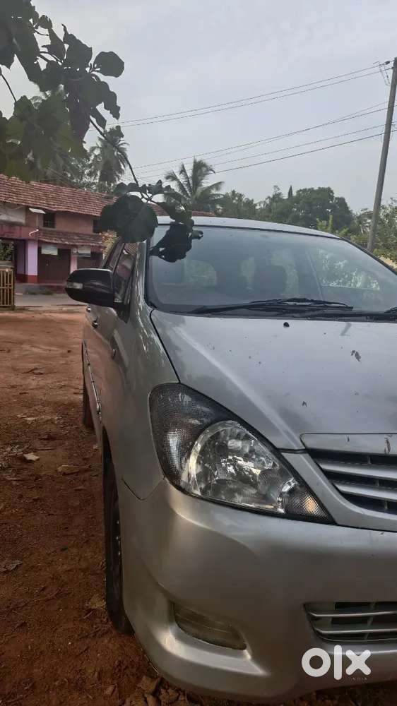 Toyota Innova 2010 Diesel 356685 Km Driven