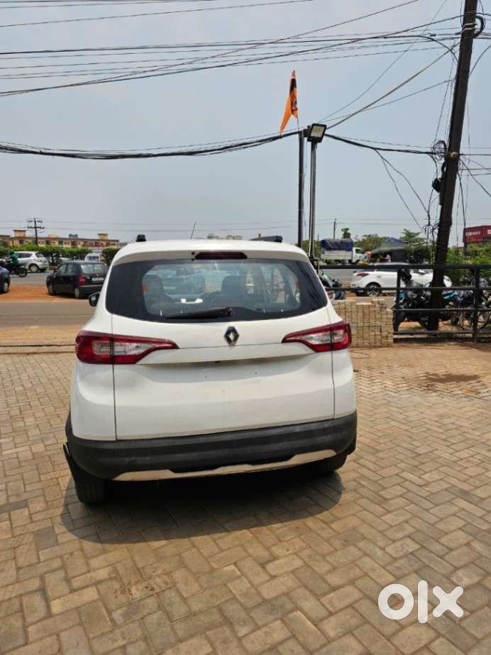 Renault Triber Rxz, 2020, Petrol