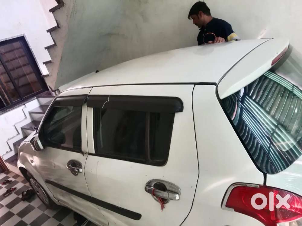 Maruti Suzuki Swift 2006 Petrol 100000 Km Driven