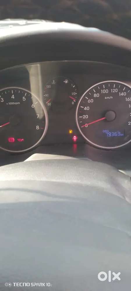 I 20 Cng Petrol   Km79000