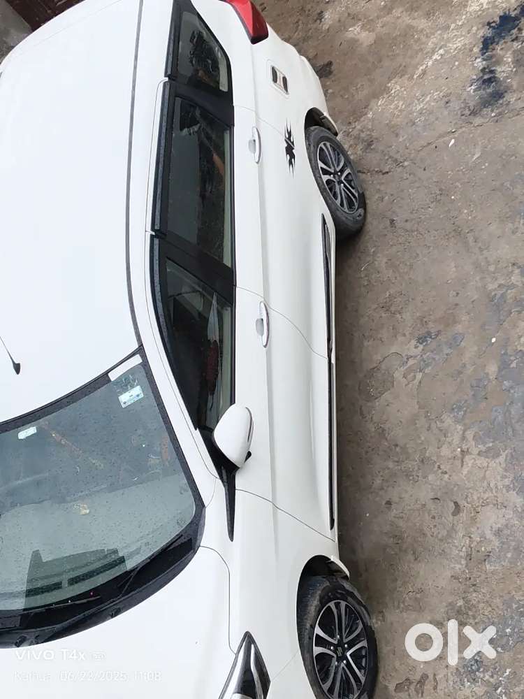 Maruti Suzuki Ertiga 2022 Petrol 30000 Km Driven