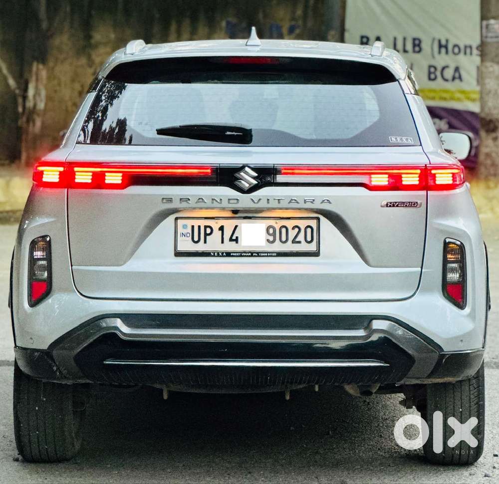 Maruti Suzuki Grand Vitara 1.5 Alpha Plus Intelligent Hybrid Ecvt, 2..