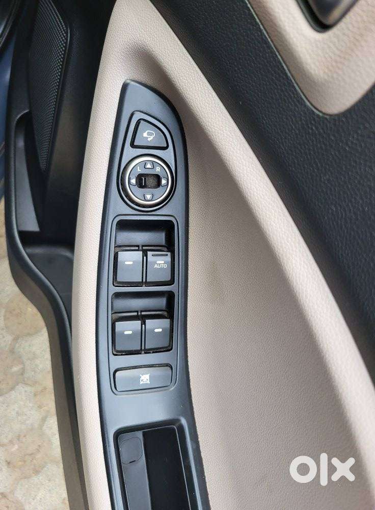 Hyundai Elite I20 Sportz (o) 1.2, 2015, Petrol