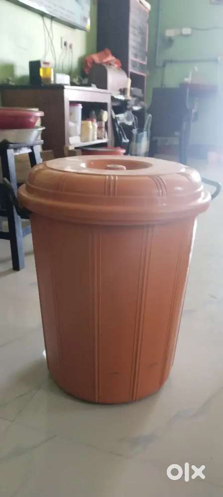 Kitchen Bucket
