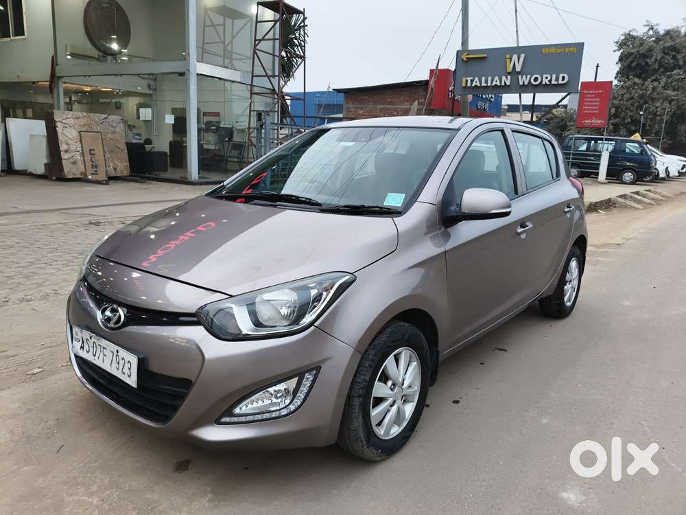 Hyundai I20 Sportz 1.2 Bs-iv, 2013, Petrol