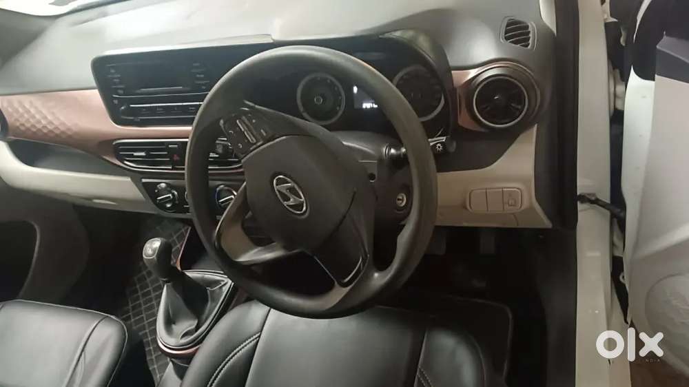 Hyundai Aura 2020 November Petrol Well Maintained