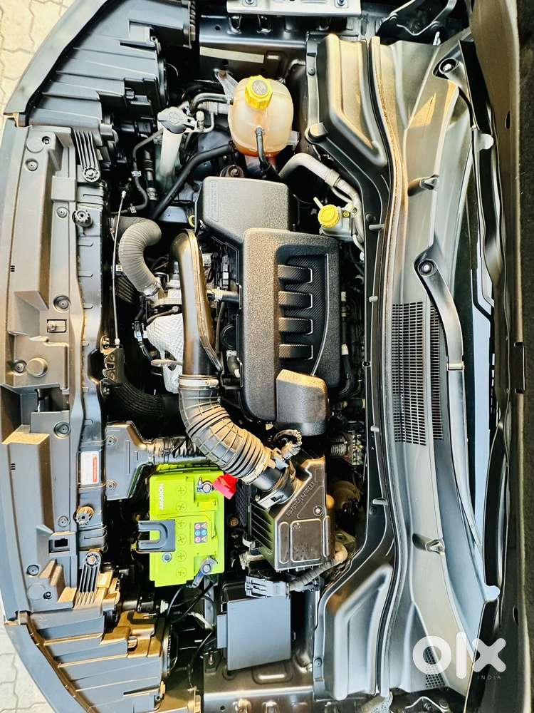 Mahindra Xuv300 W8 Option Diesel, 2021, Diesel