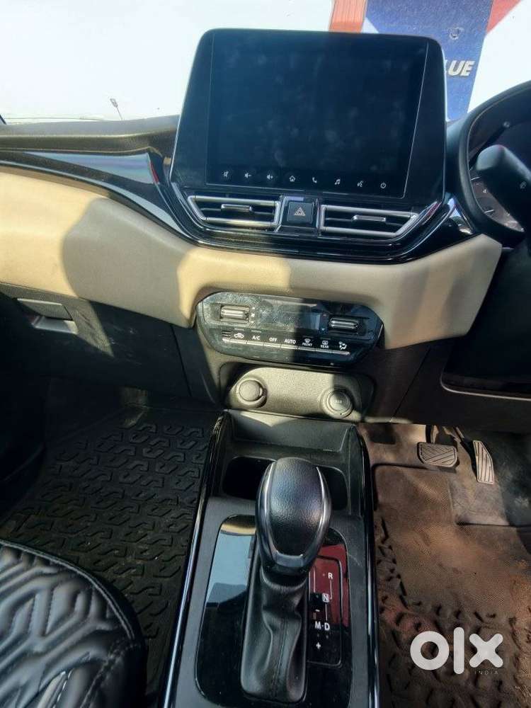 Toyota Glanza 1.2 V Amt, 2023, Petrol