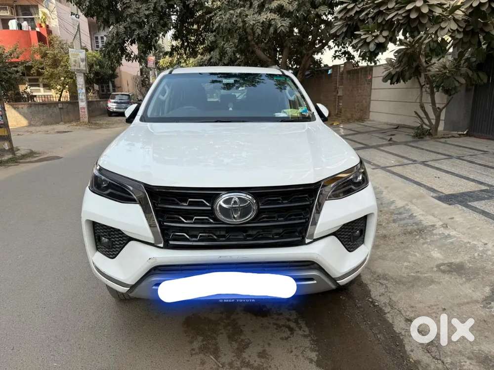 Toyota Fortuner Automatic 2022 Diesel With Brand New Tyres