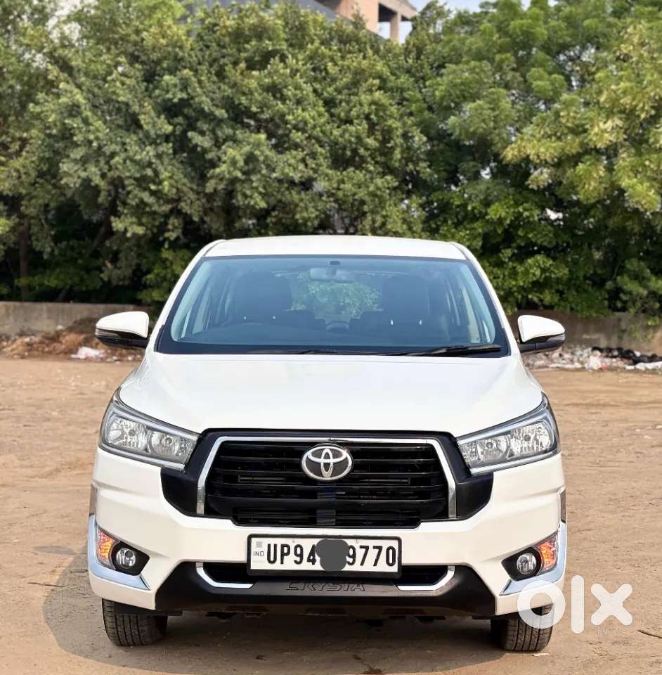 Toyota Innova Crysta [2020-ongoing] 2.4 Gx 7 Str, 2025, Diesel