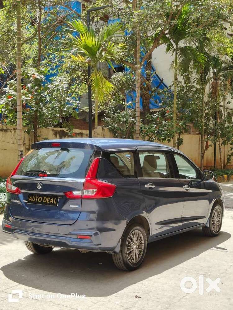 Maruti Suzuki Ertiga Zxi At, 2022, Petrol