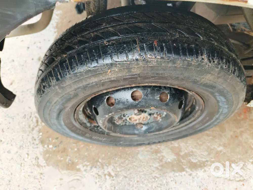 Maruti Suzuki 800 Duo 2011