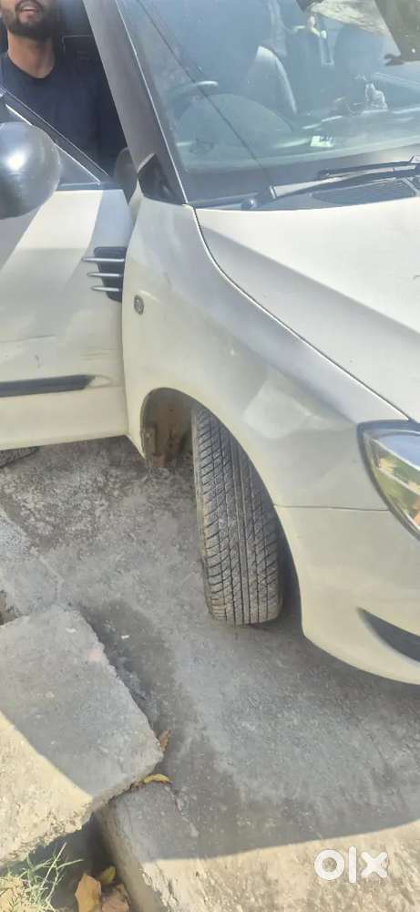 Skoda Fabia 2013 Petrol 101000 Km Driven With Best Condition