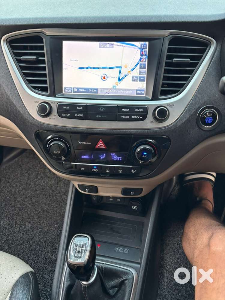 Hyundai Fluidic Verna