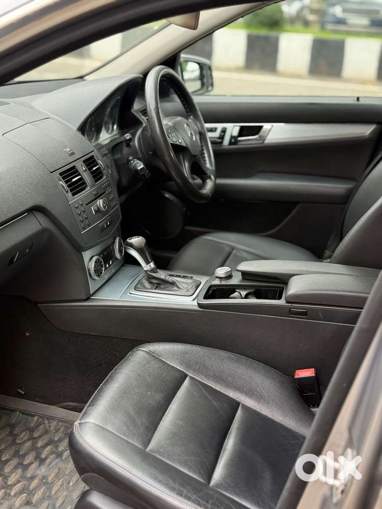 Mercedes-benz C-class Petrol 2011