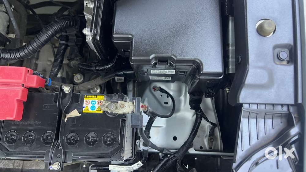 Maruti Suzuki Grand Vitara 1.5 Alpha Smart Hybrid At, 2023, Petrol